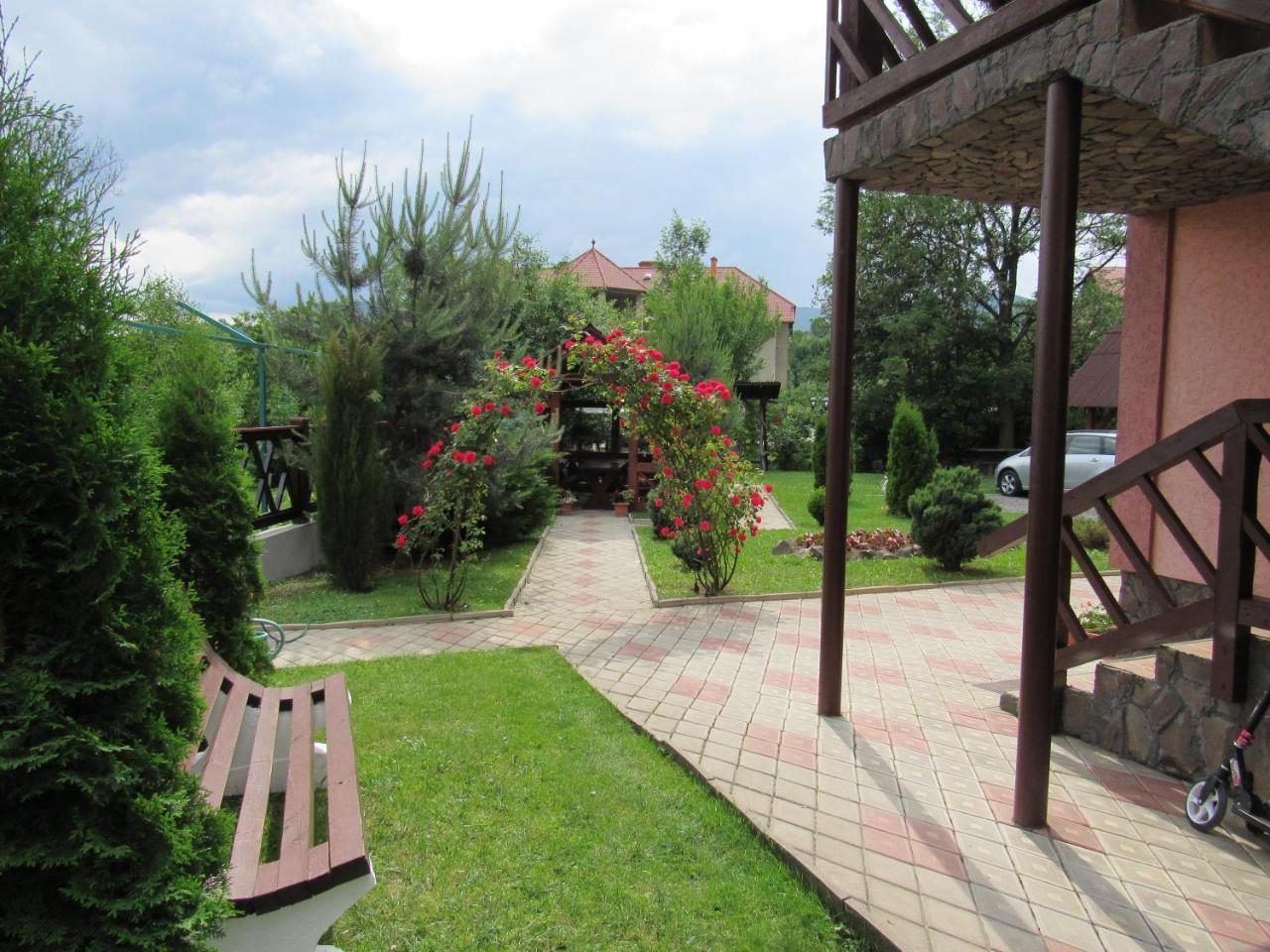 U Neli Solochin Exterior foto