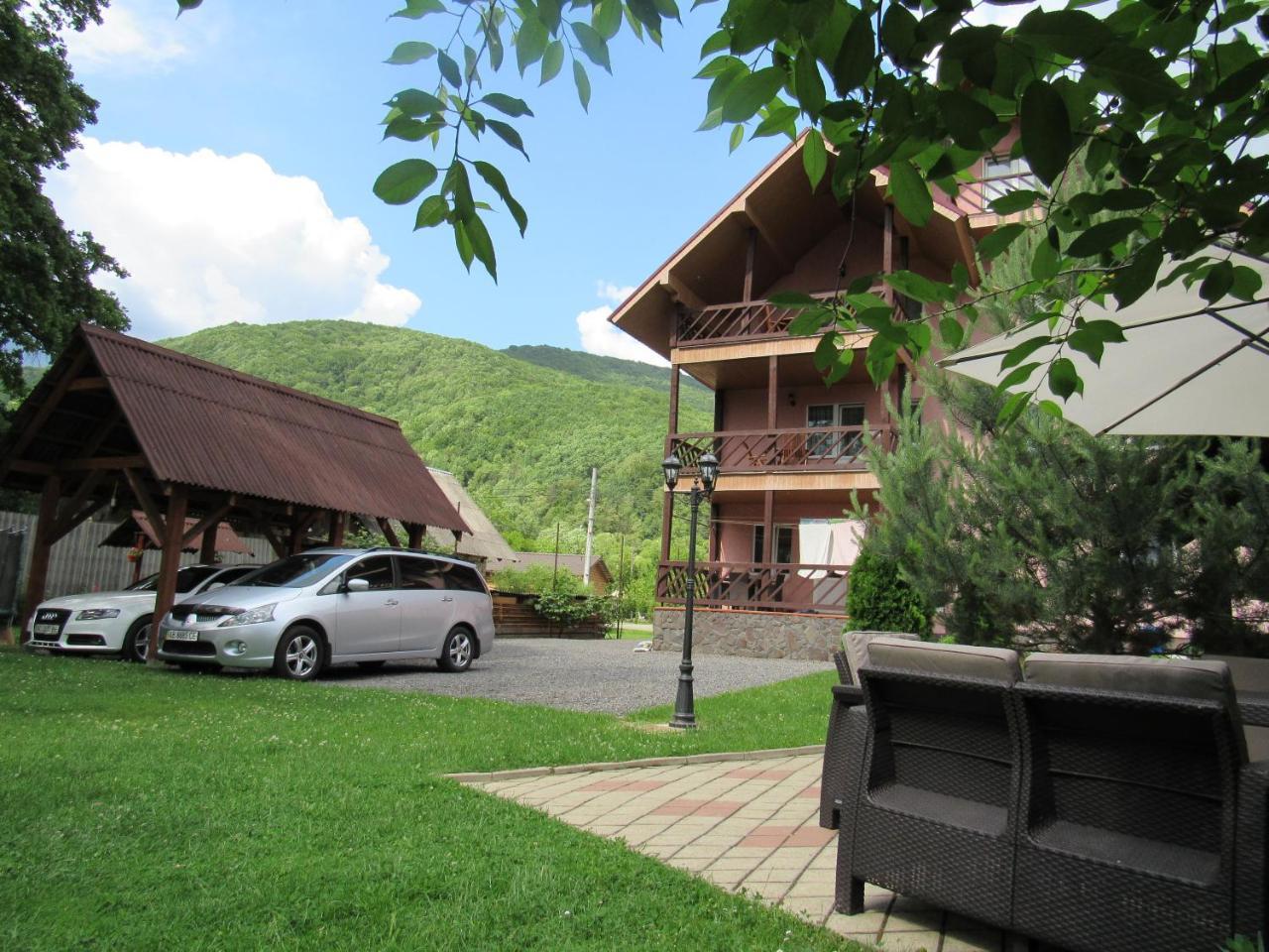U Neli Solochin Exterior foto