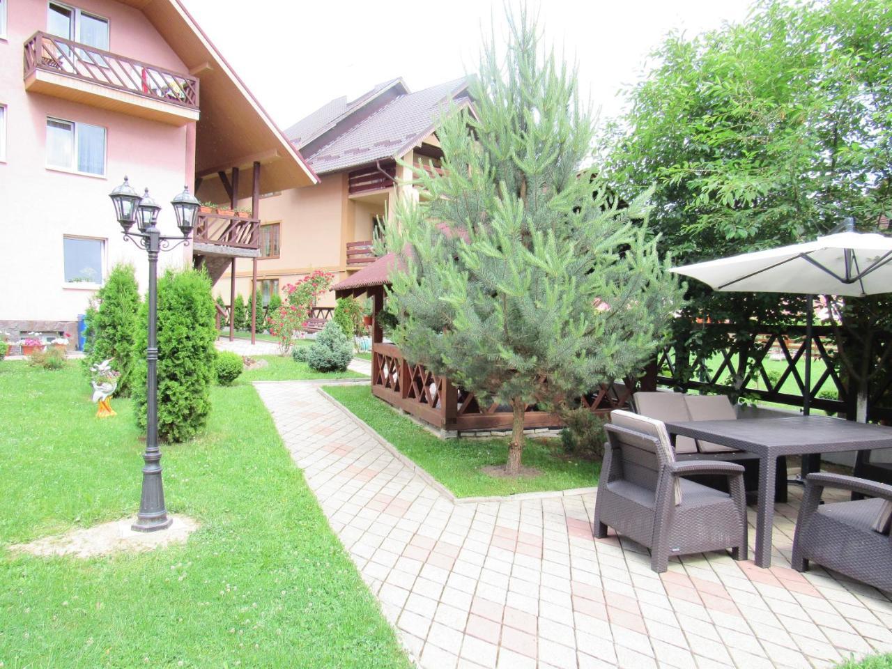 U Neli Solochin Exterior foto