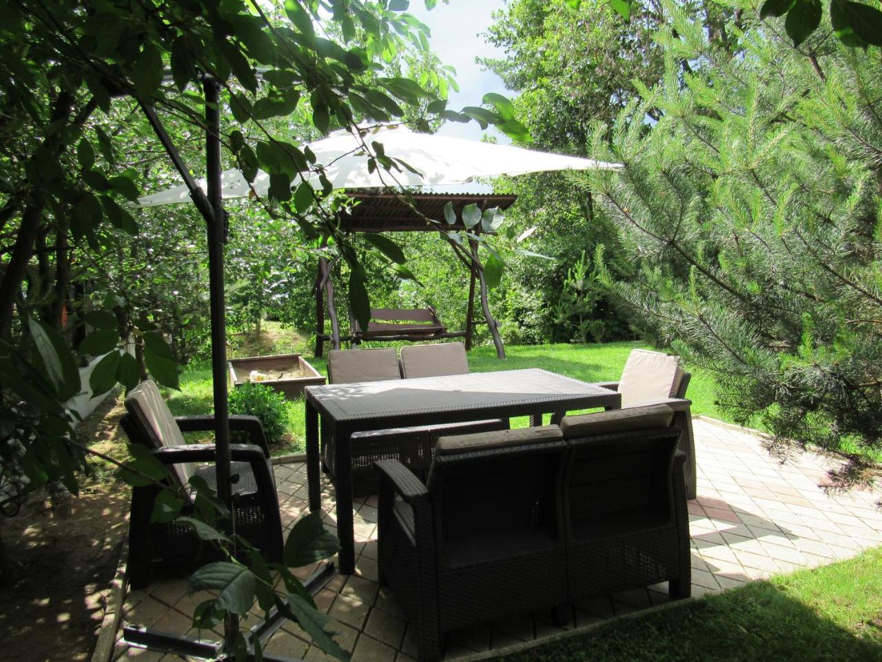 U Neli Solochin Exterior foto